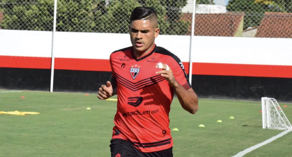 Com contrato vencido Júnior Brandão deixa o Atlético ...