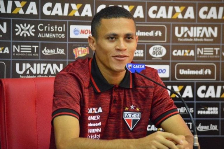 Motivado, João Paulo valoriza reestreia pelo Atlético-GO e ...